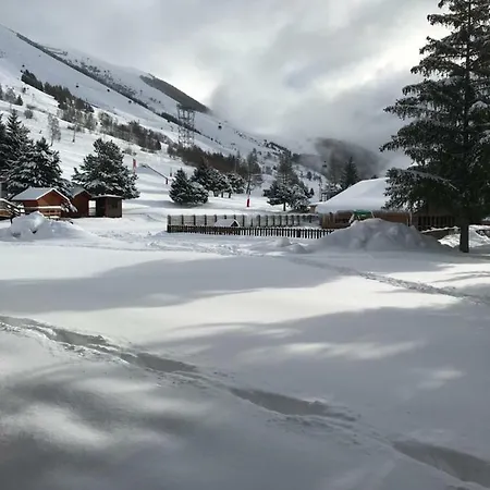 Les 2 Alpes-studio De Charme Au Pieds Des Pistes Appartement